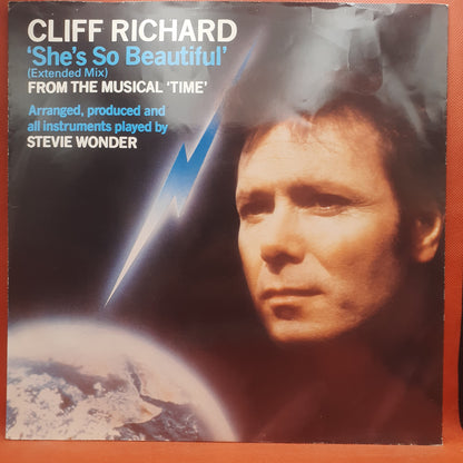 Cliff Richard - She's So Beautiful