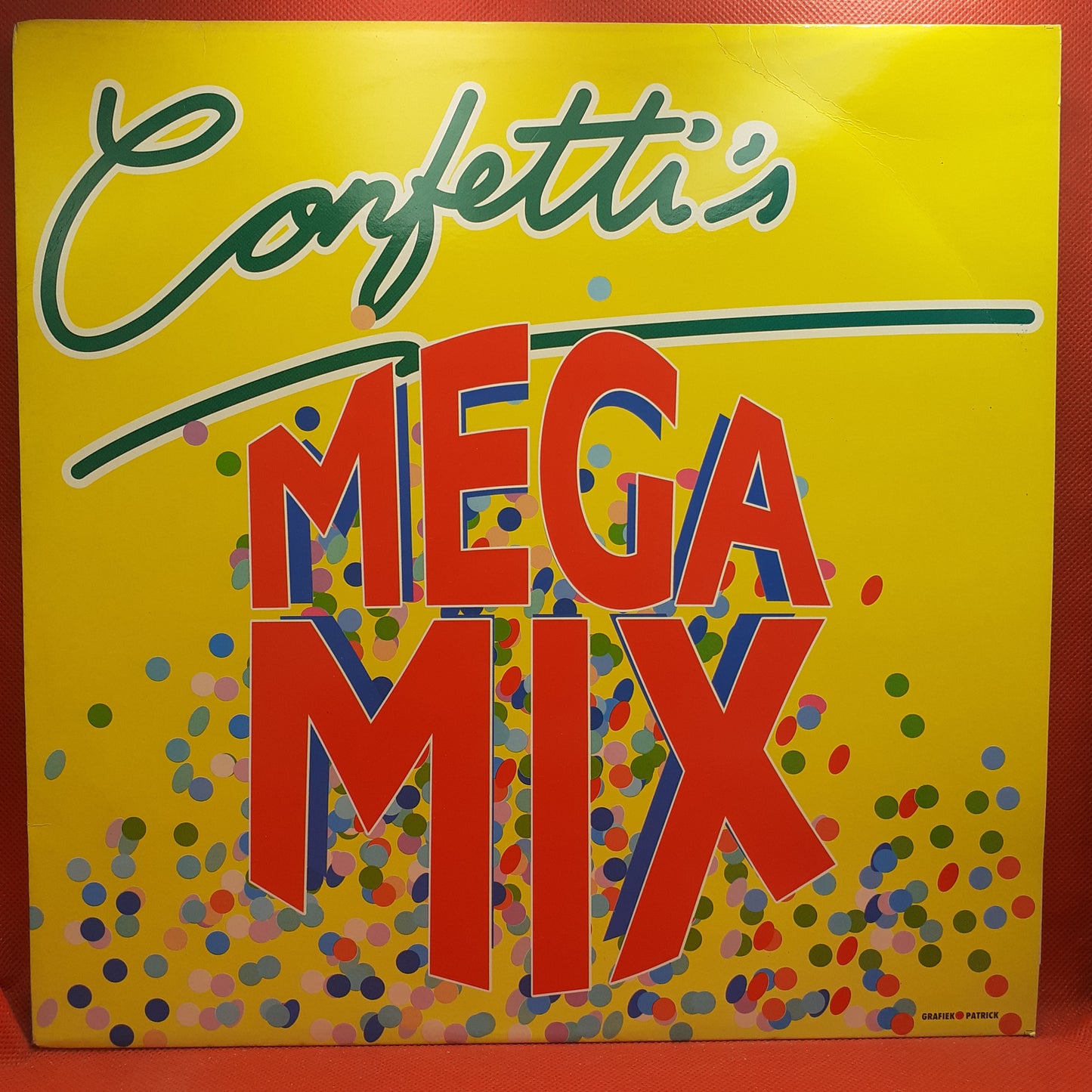 Confetti's – Megamix