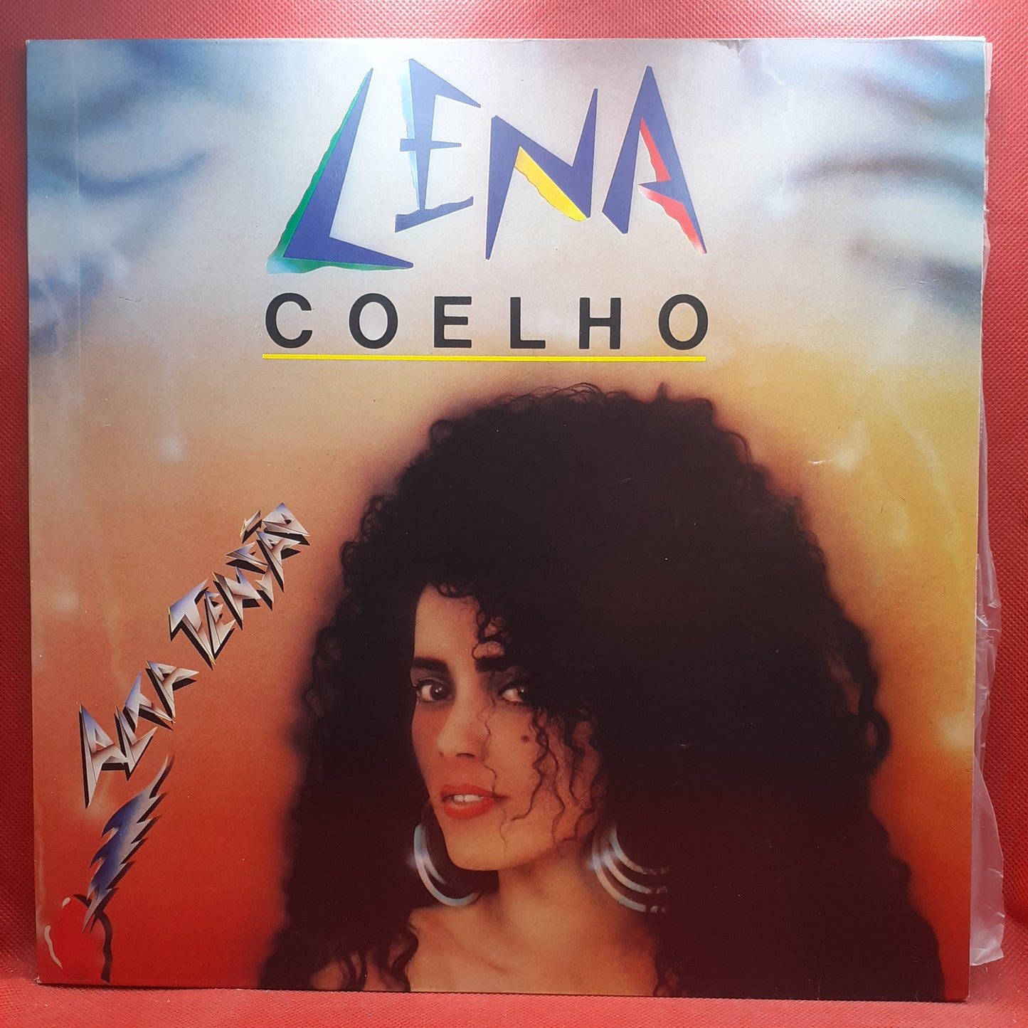 Lena Coelho E A Banda Sucesso – Alta Tensão