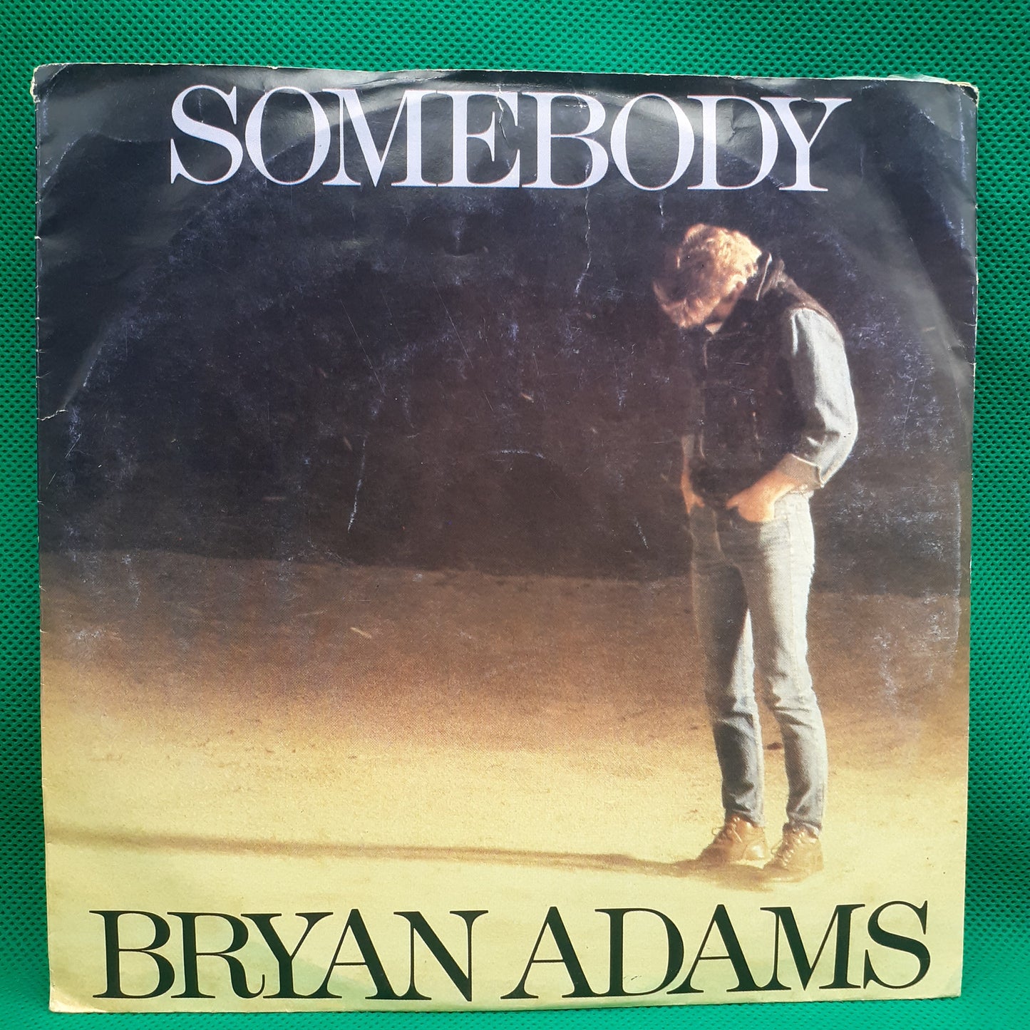 Bryan Adams – Somebody