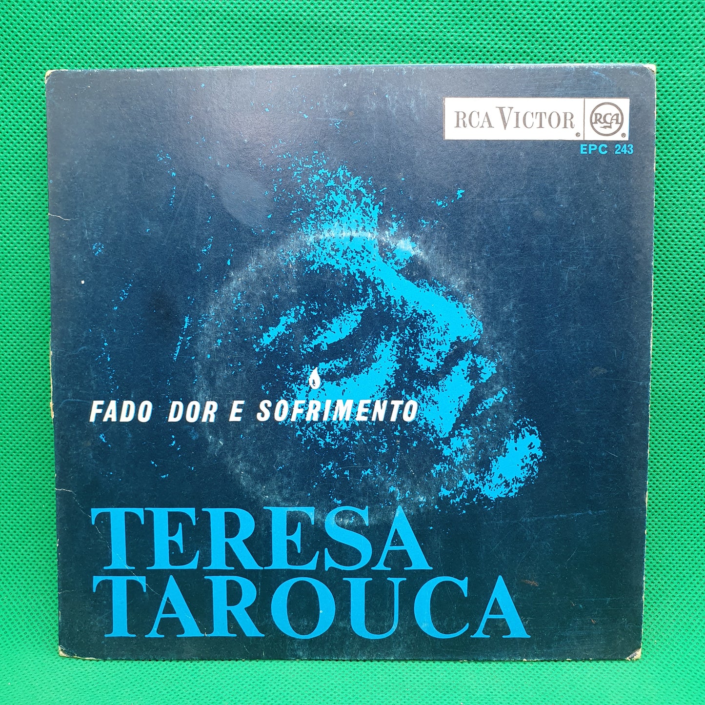 Tereza Tarouca – Fado Dor E Sofrimento