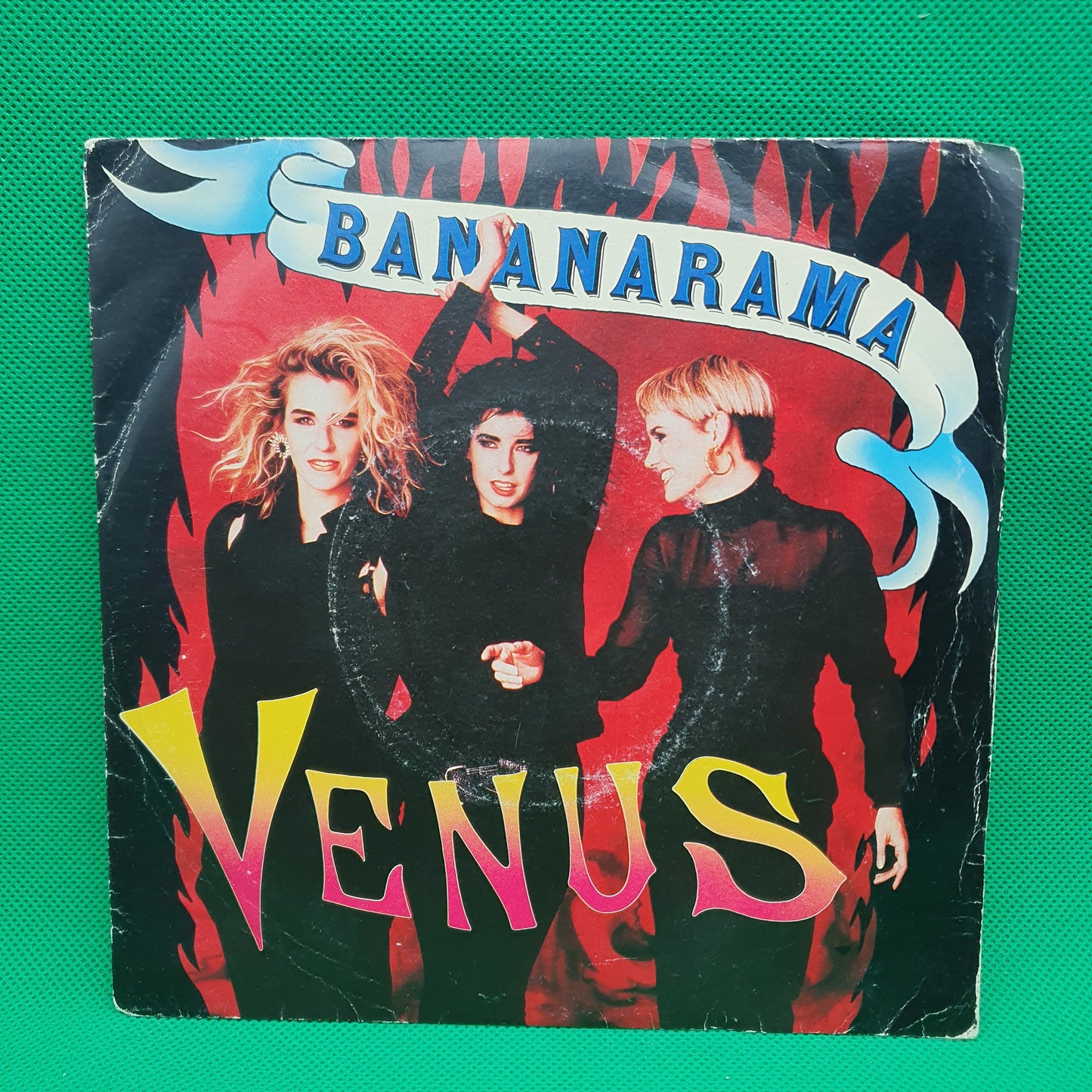 Bananarama – Venus