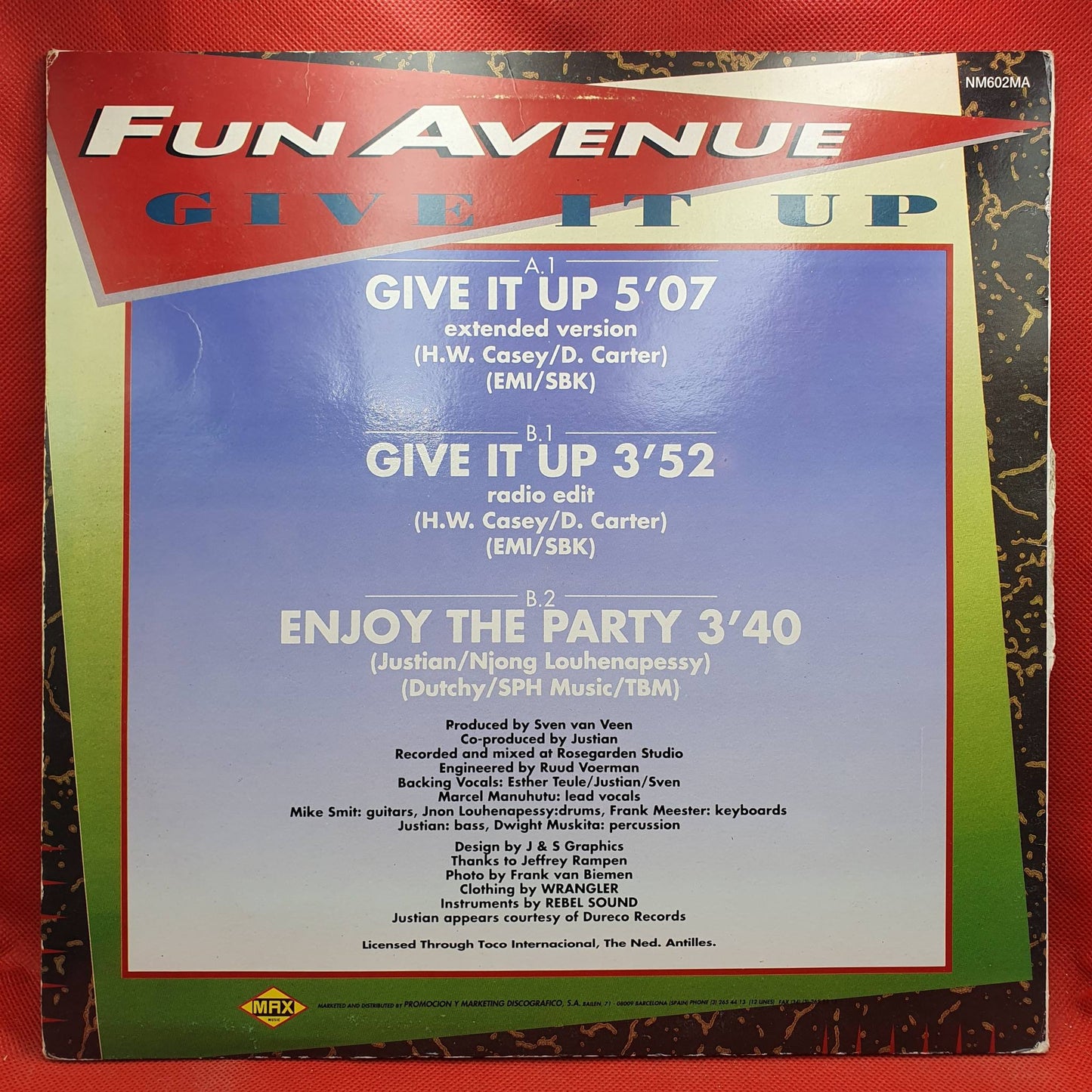 Fun Avenue ‎– Give It Up