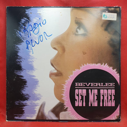Beverlee ‎– Set Me Free