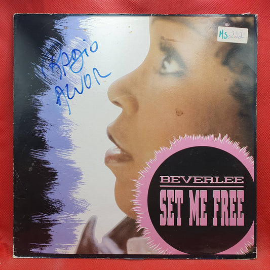 Beverlee ‎– Set Me Free