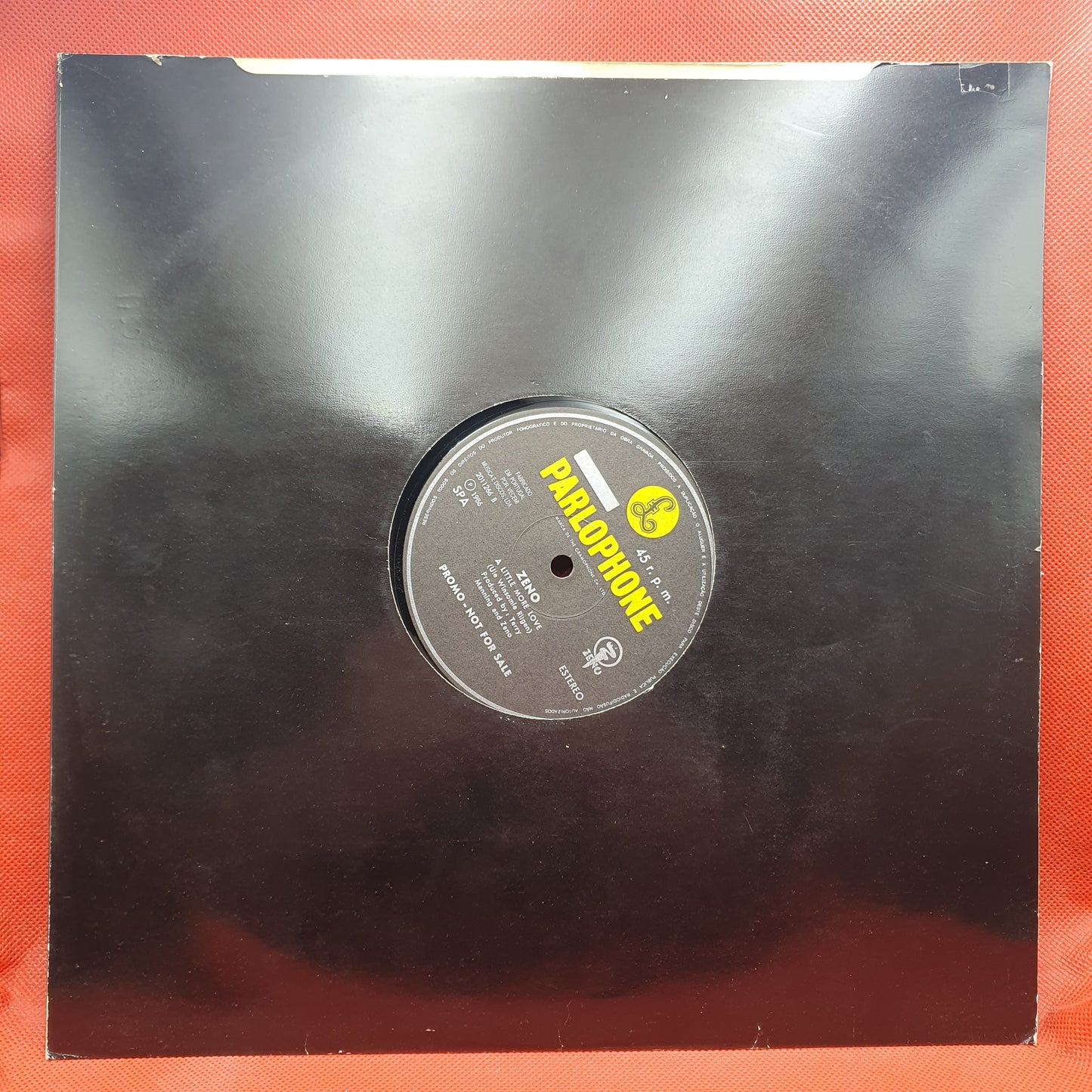 Zeno ‎– Love Will Live / A Little More Love