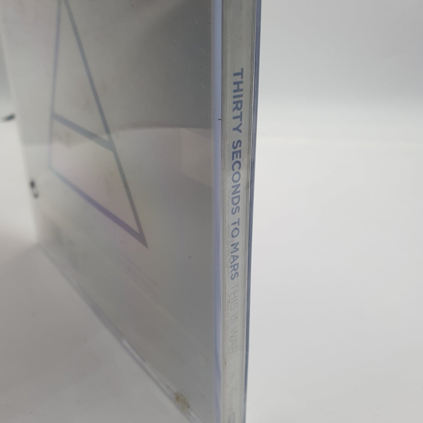 Thirty Seconds To Mars – This Is War