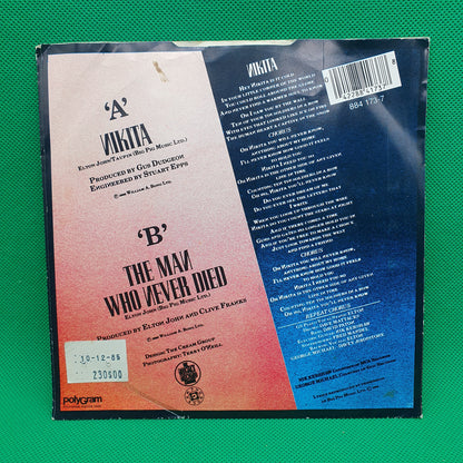 Elton John – Nikita