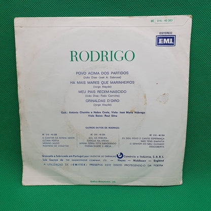 Rodrigo – Povo Acima Dos Partidos / Meu Pais Recém-Nascido