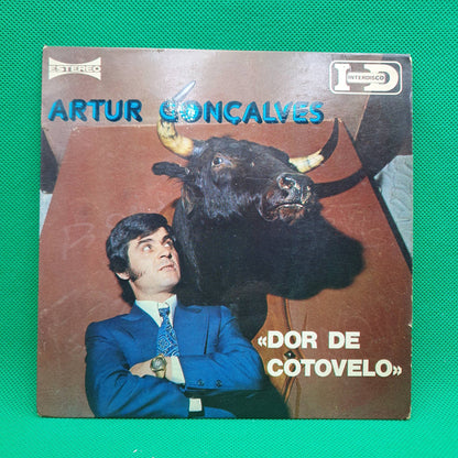 Artur Gonçalves – Dor De Cotovelo