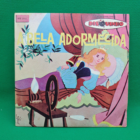 Teatro Disquinho, Isis de Oliveira – A Bela Adormecida