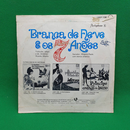 Ricardo Alberty – Branca De Neve E Os Sete Anões