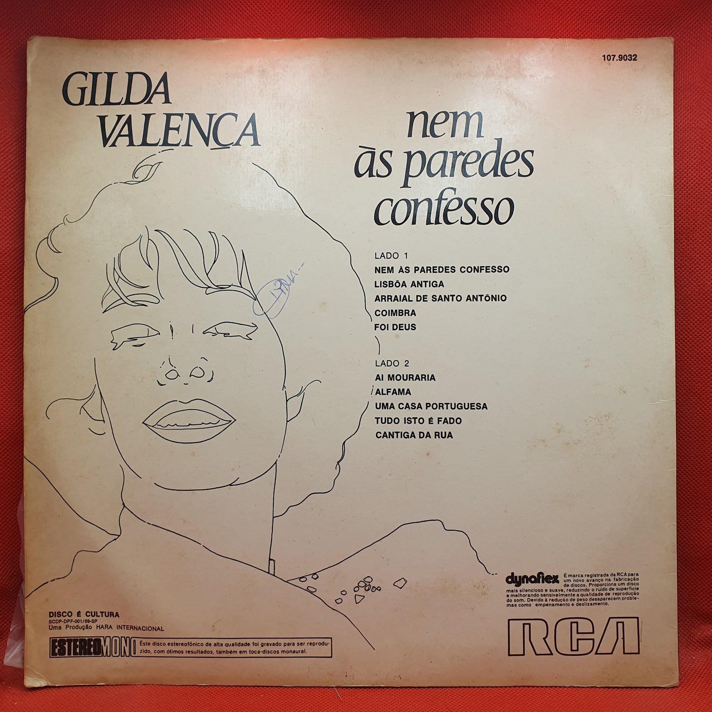 Gilda Valença ‎– Nem Às Paredes Confesso