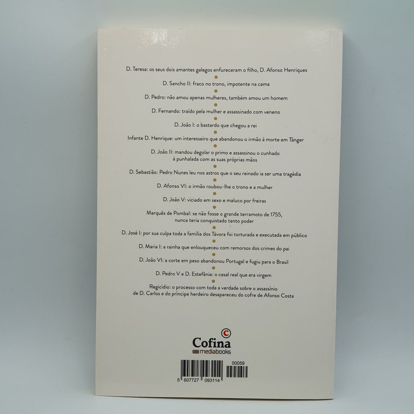 Manuel Catarino - Escândalos e Tragédias da História de Portugal
