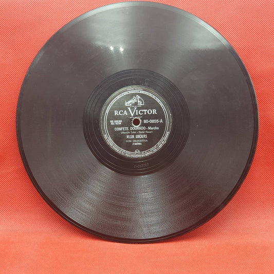 Nelson Gonçalves ‎– Confete Dourado / Desprezado