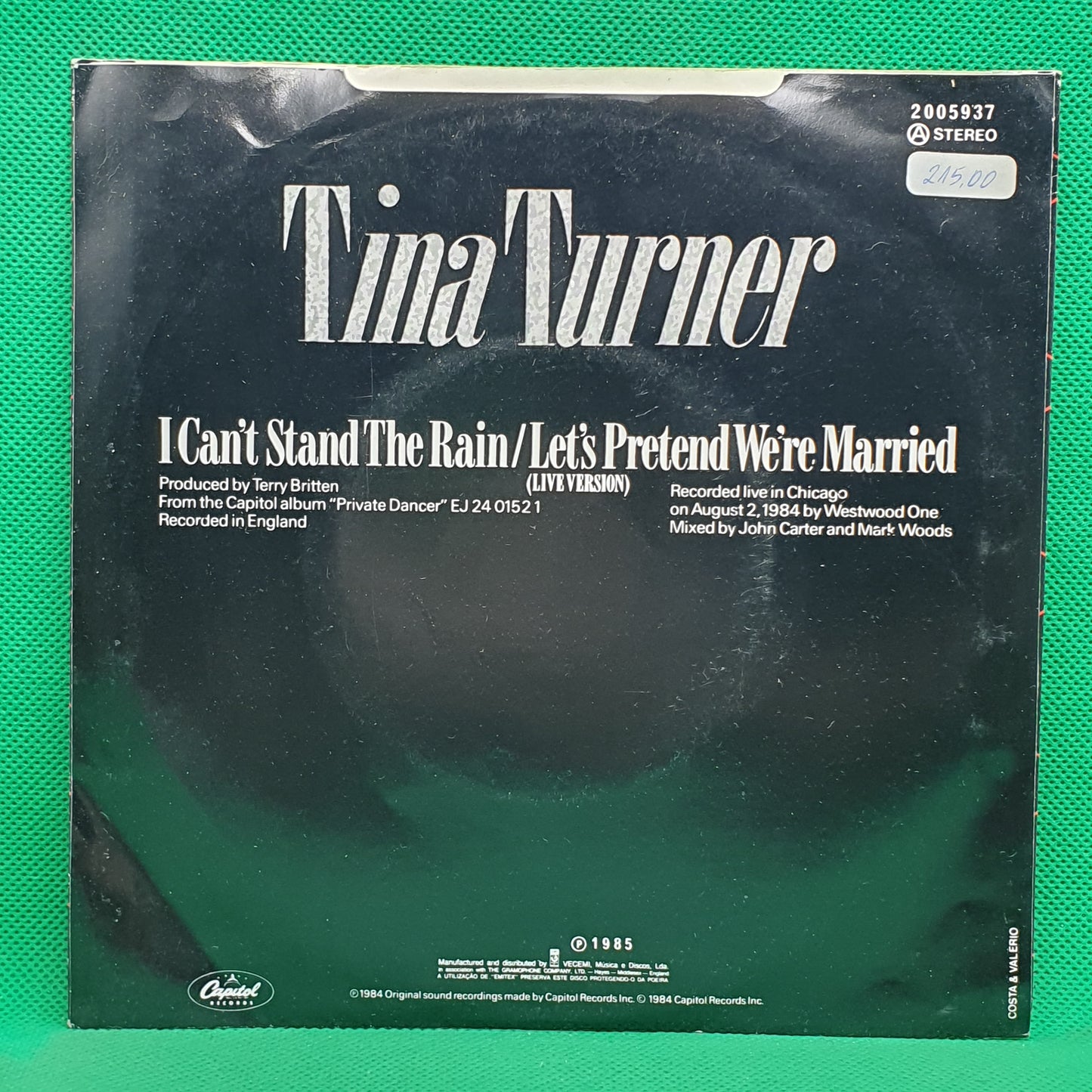 Tina Turner ‎– I Can't Stand The Rain / Let's Pretend We're Married (Live Version)