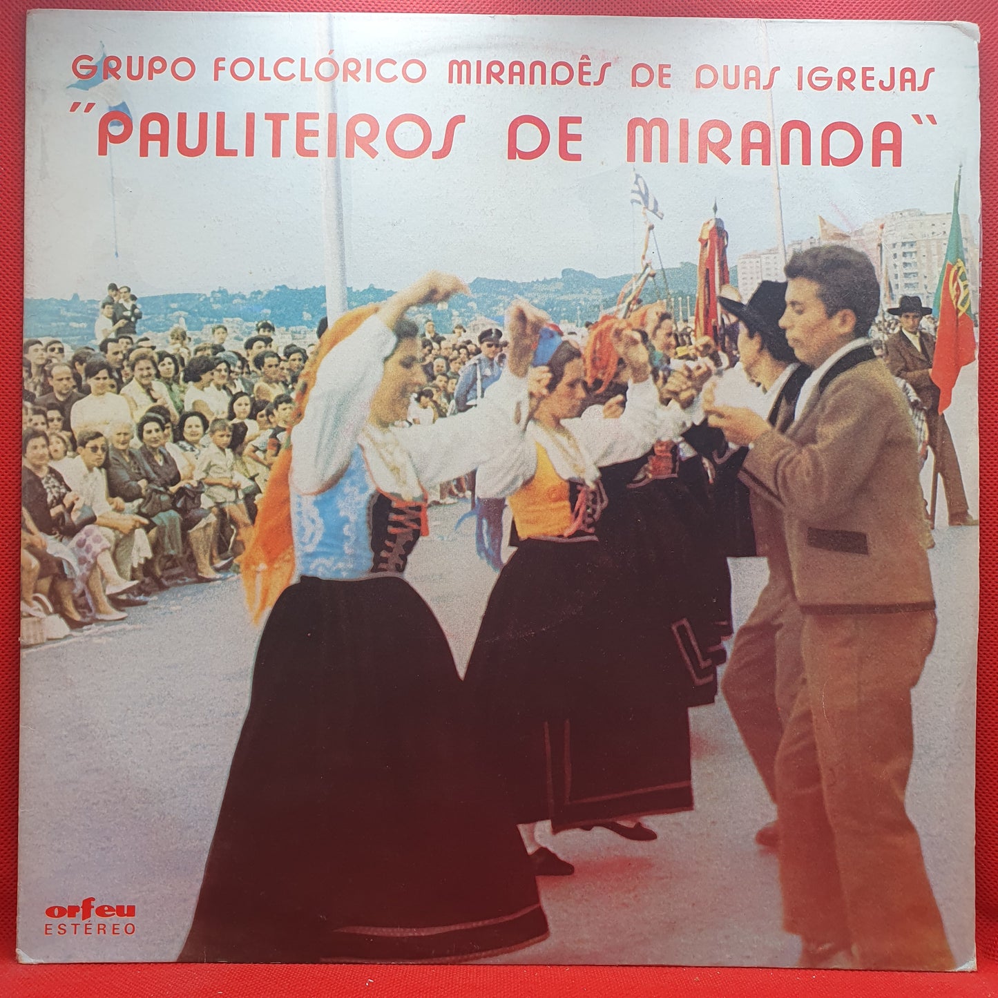 Grupo Folclórico Mirandês De Duas Igrejas ‎– Pauliteiros De Miranda