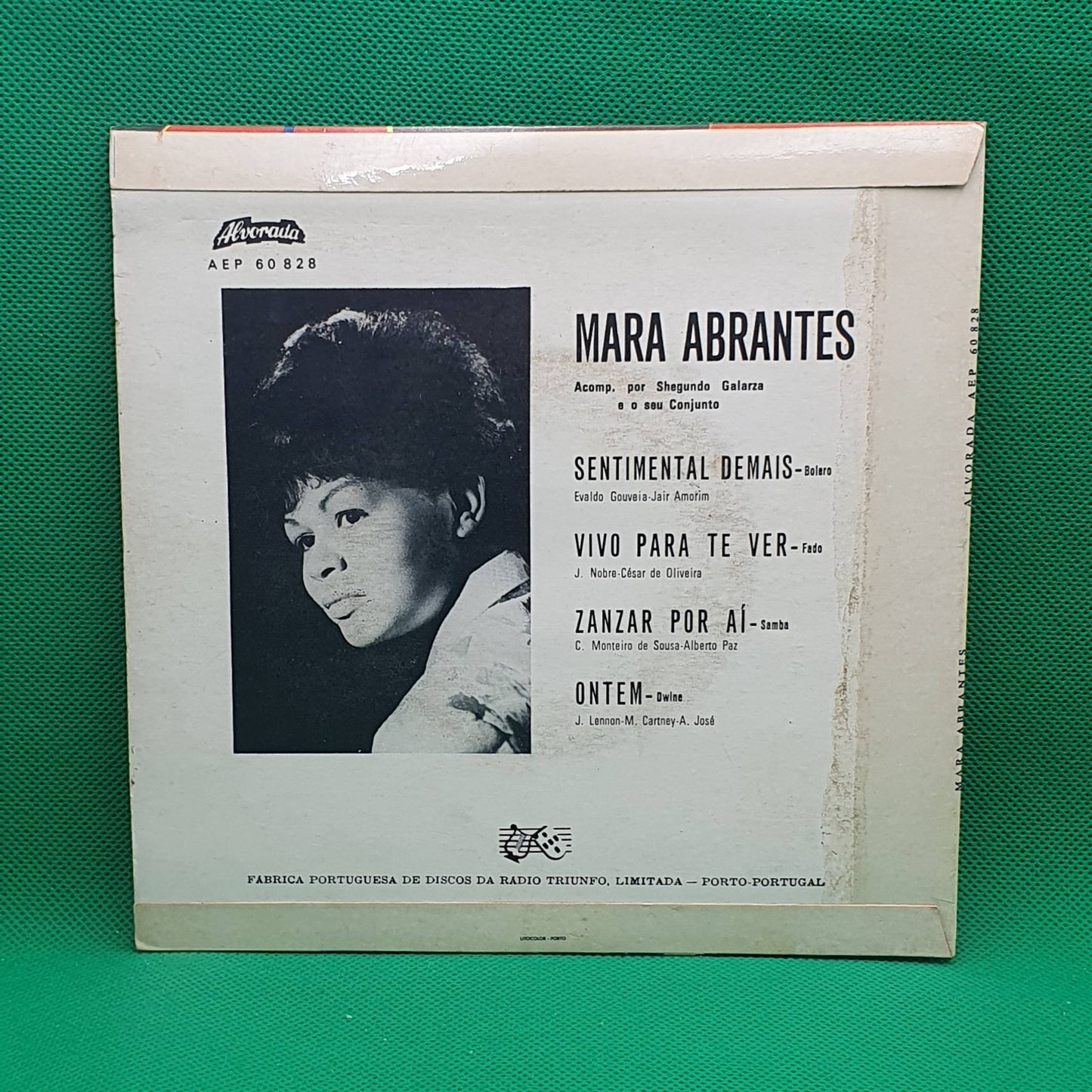 Mara Abrantes ‎– Sentimental Demais