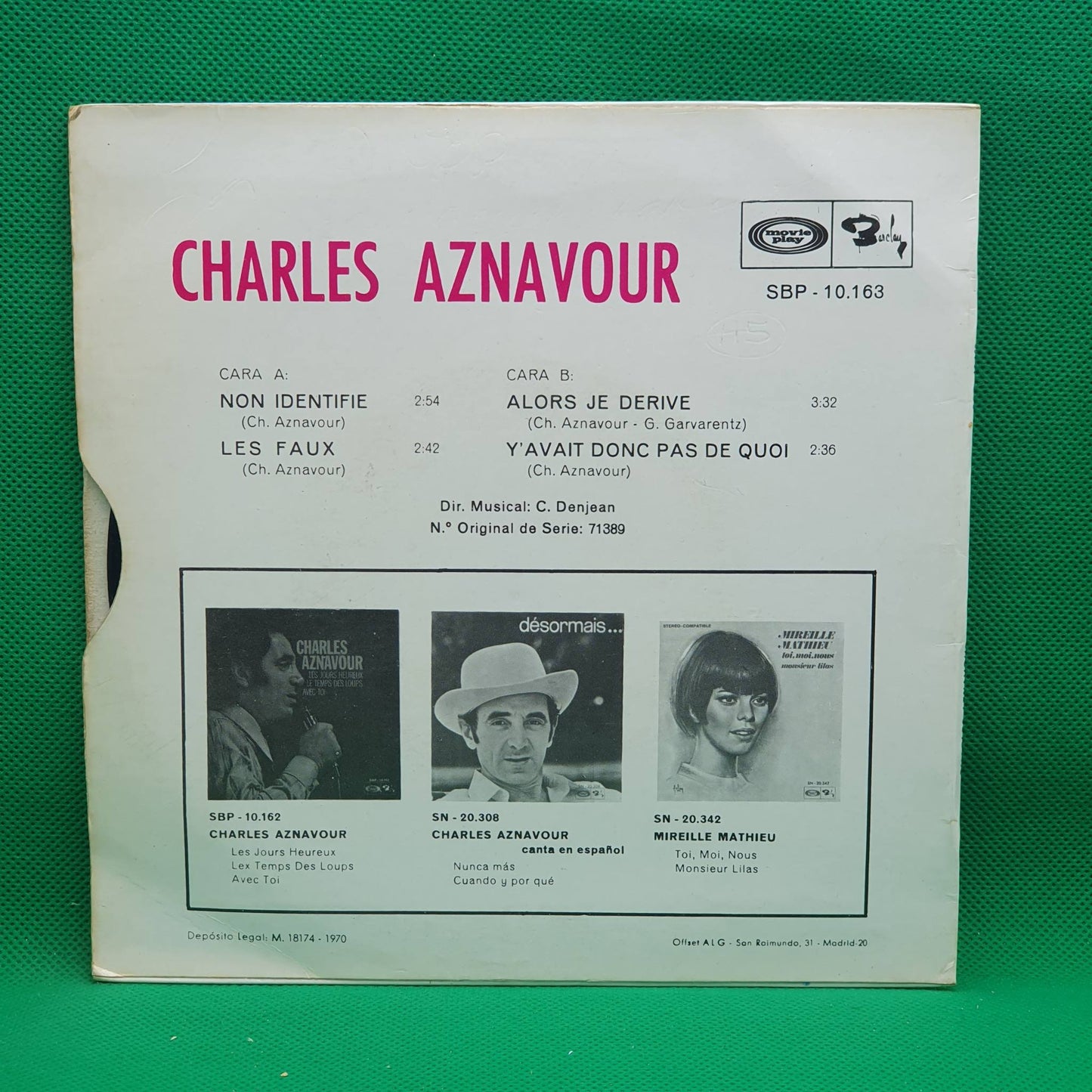 Charles Aznavour ‎– Non Identifié / Les Faux