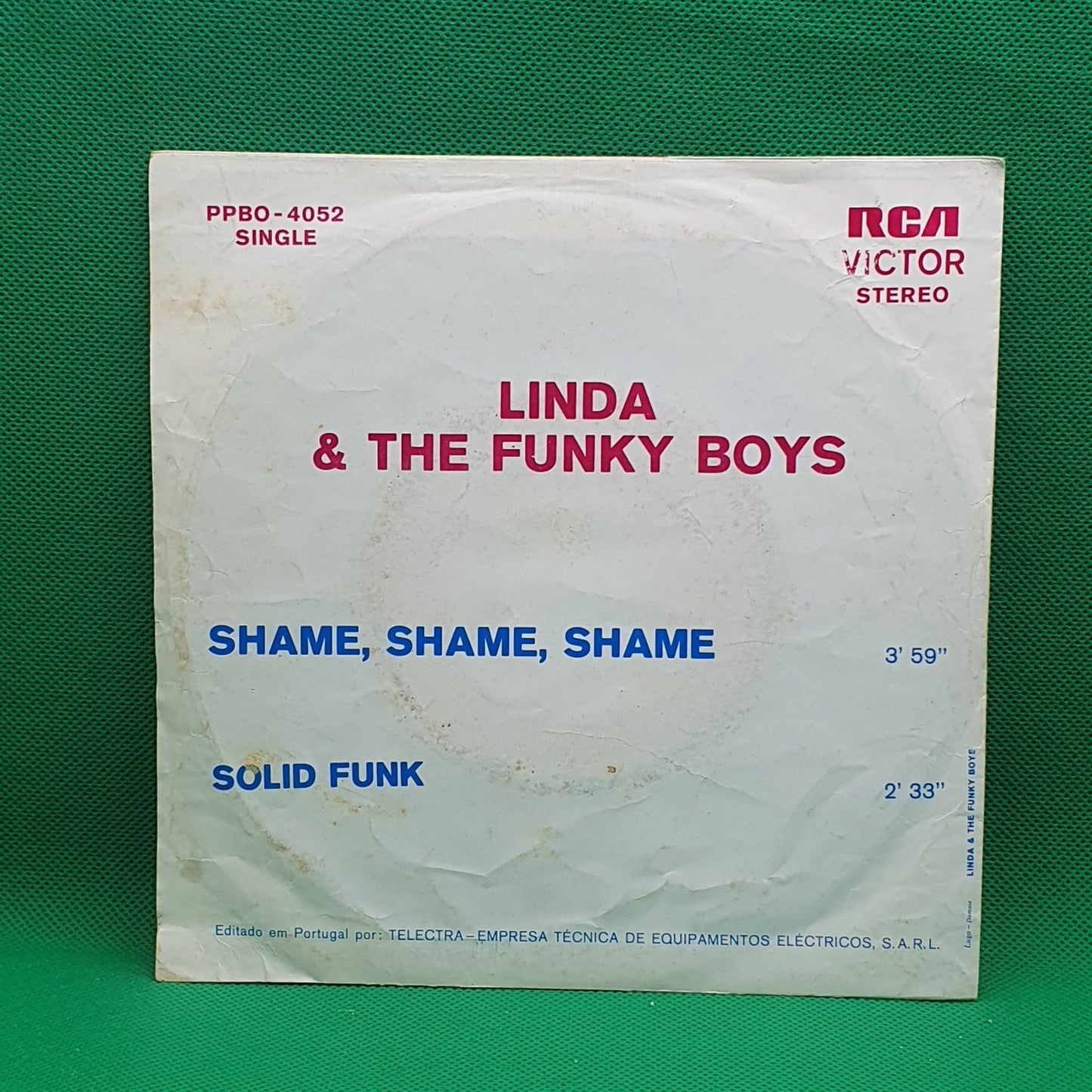 Linda Fields & The Funky Boys ‎– Shame, Shame, Shame