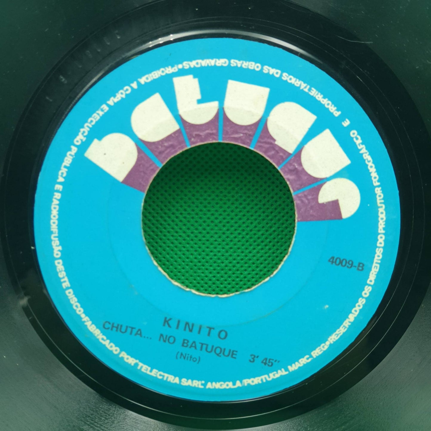 Kinito - Chuta no Batuque / Meu Deuas Vejo me Só