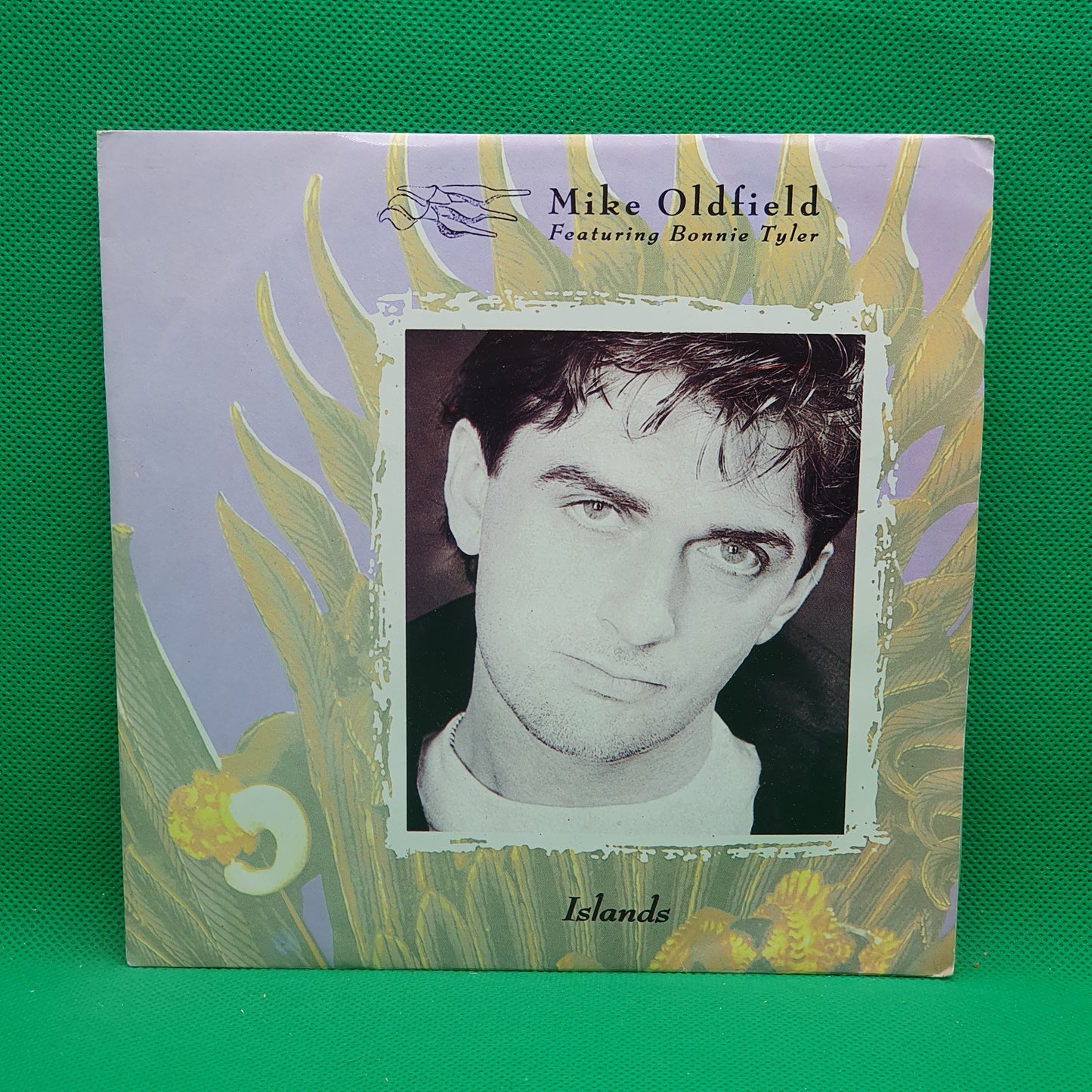 Mike Oldfield Featuring Bonnie Tyler ‎– Islands