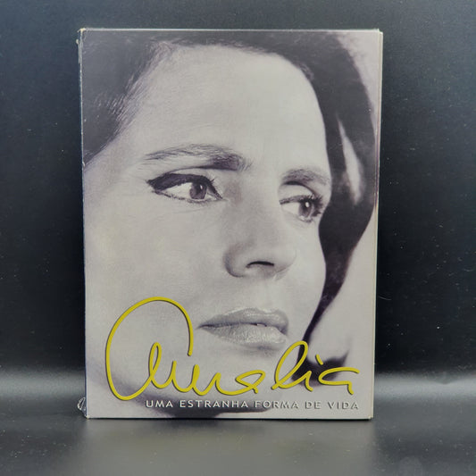 Amália - Uma Estranha Forma de Vida