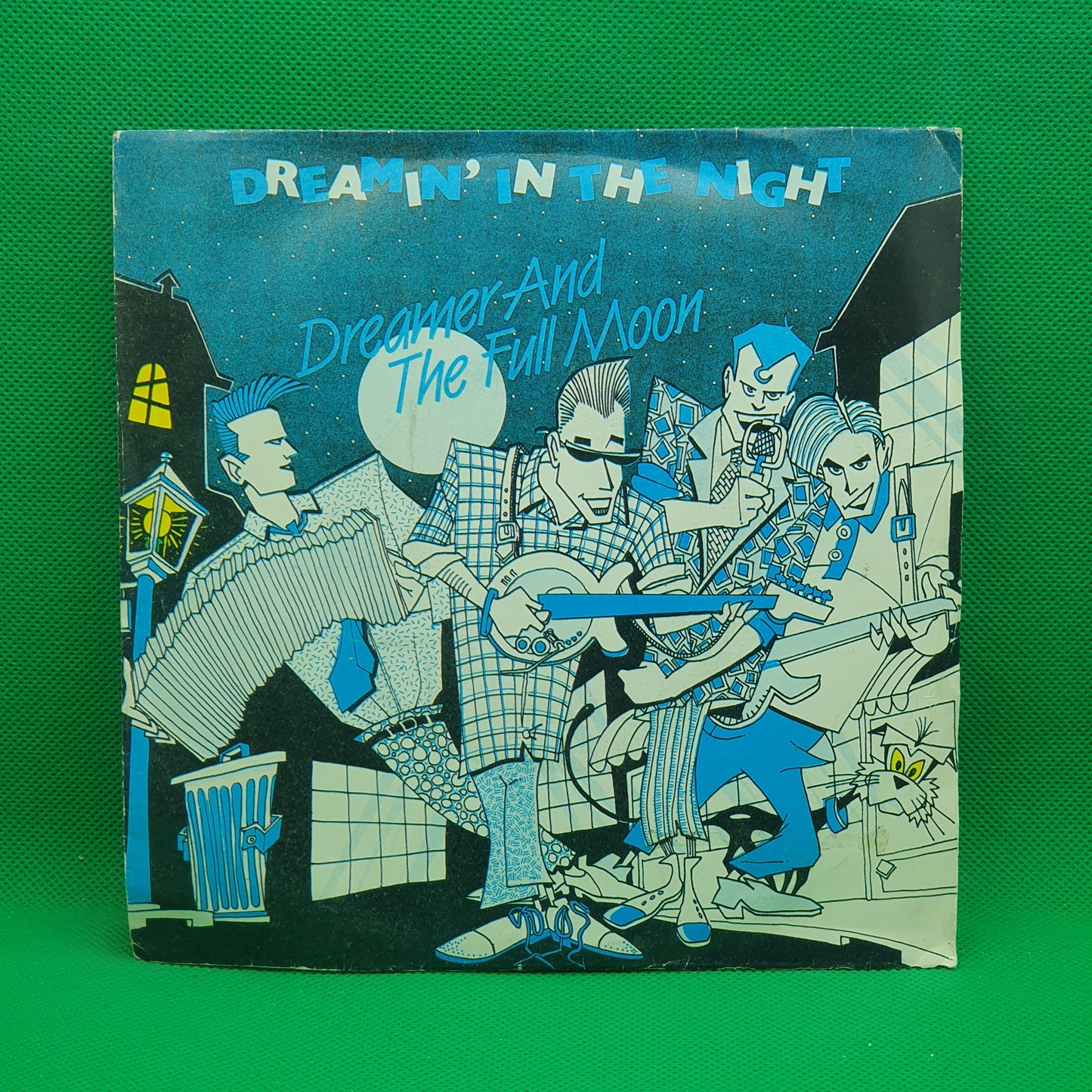 Dreamer And The Full Moon ‎– Dreamin' In The Night