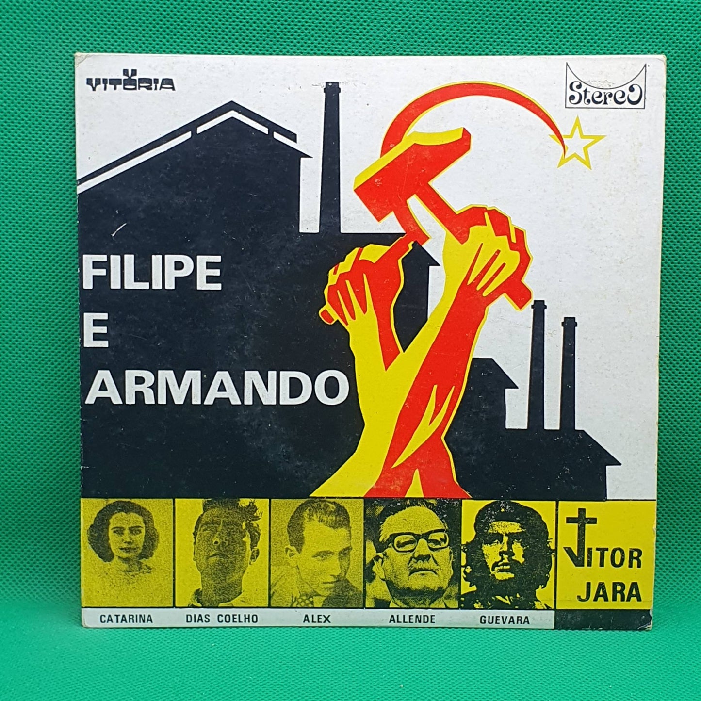 Filipe E Armando ‎– A Luta Não Vai Parar