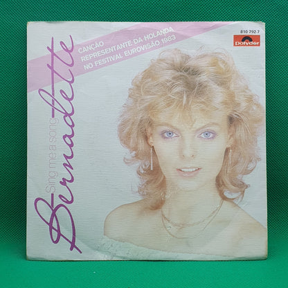Bernadette ‎– Sing Me A Song