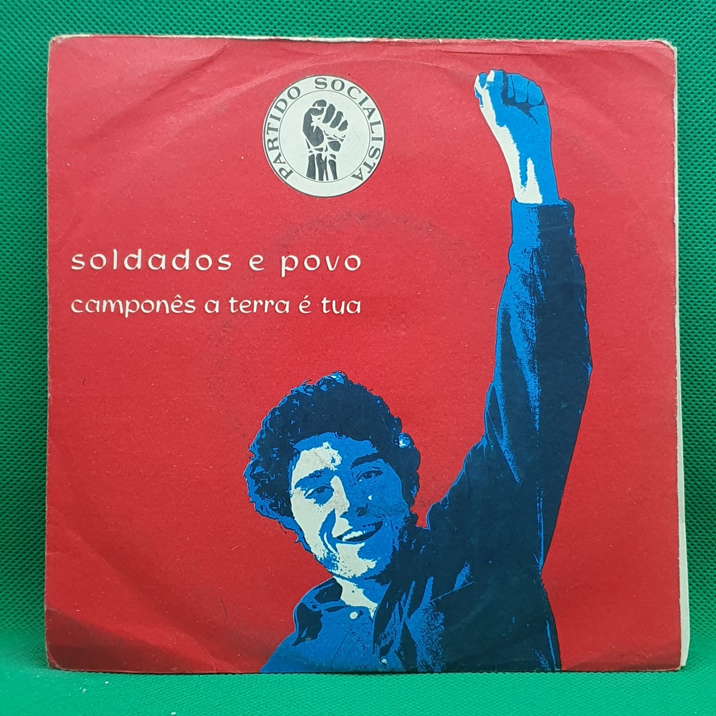 João Dias, Arlindo De Carvalho ‎– Soldados E Povo / Camponês A Terra É Tua