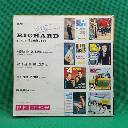 Richard Y Sus Bambucos ‎– Musica En La Bahia