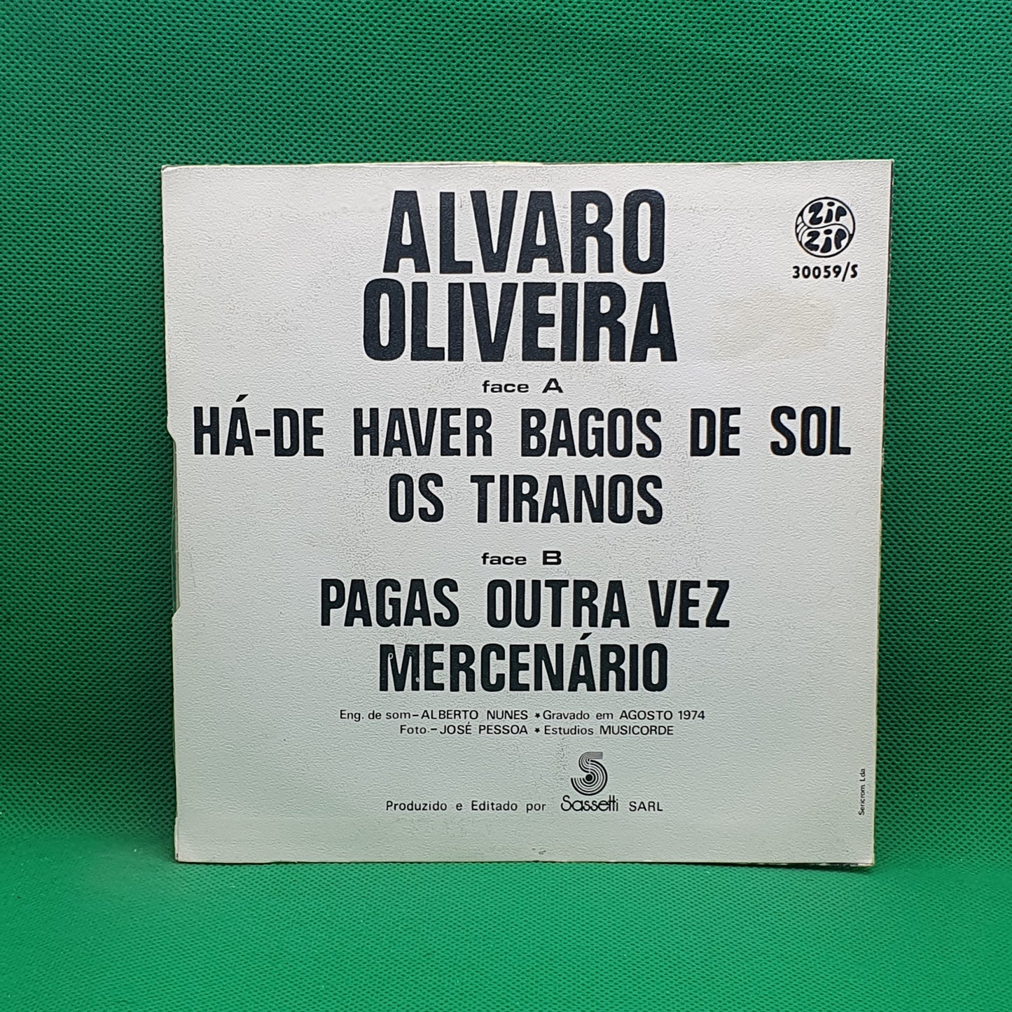 Álvaro Oliveira ‎– Há-de Haver Bagos De Sol