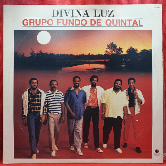Fundo de Quintal ‎– Divina Luz