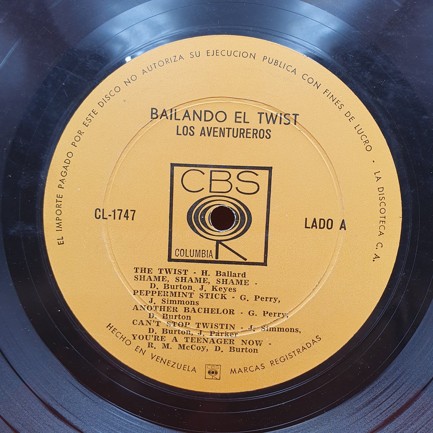 Los Aventureros ‎– Bailando El Twist