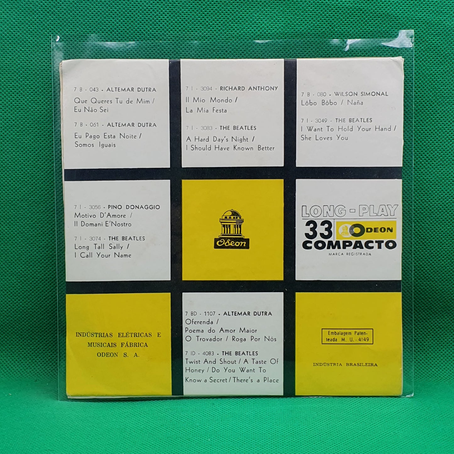 The Beatles - Please Please Me / From Me To You