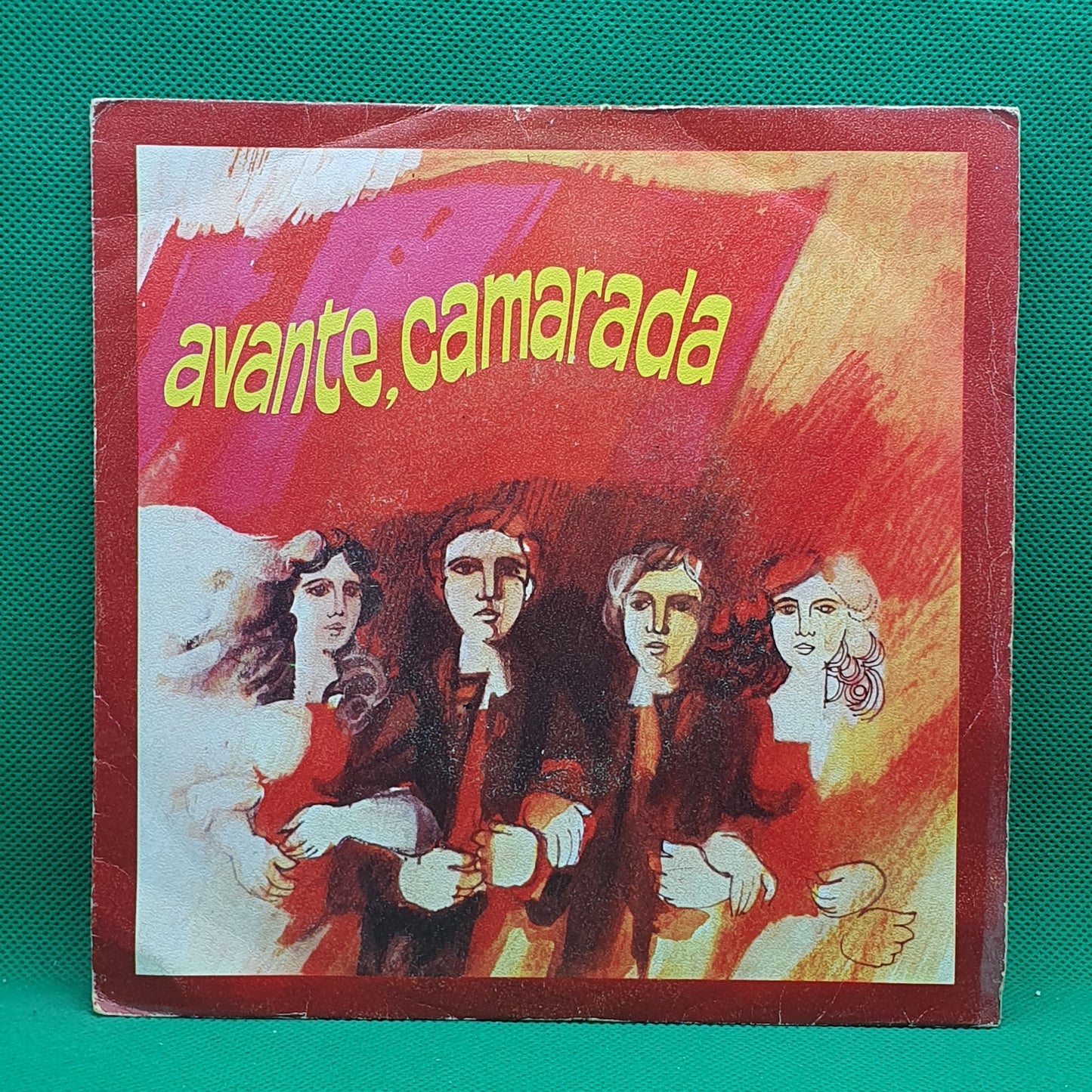 O Povo ‎– Avante, Camarada