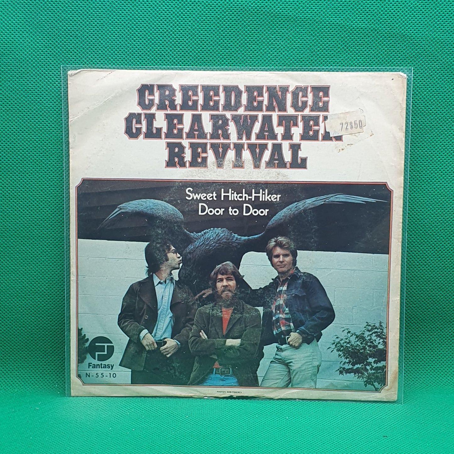 Creedence Clearwater Revival ‎– Sweet Hitch-Hiker / Door To Door