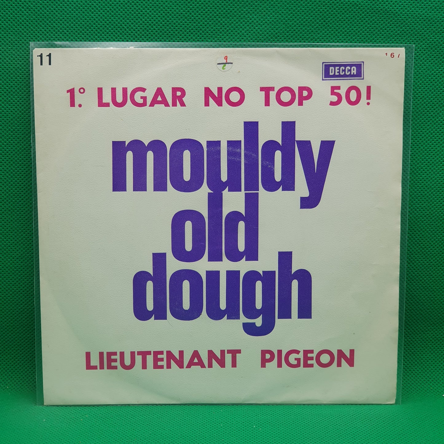 Lieutenant Pigeon ‎– Mouldy old Dough