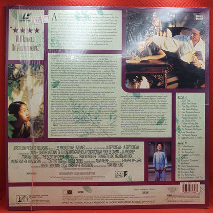 The Scent Of Green Papaya