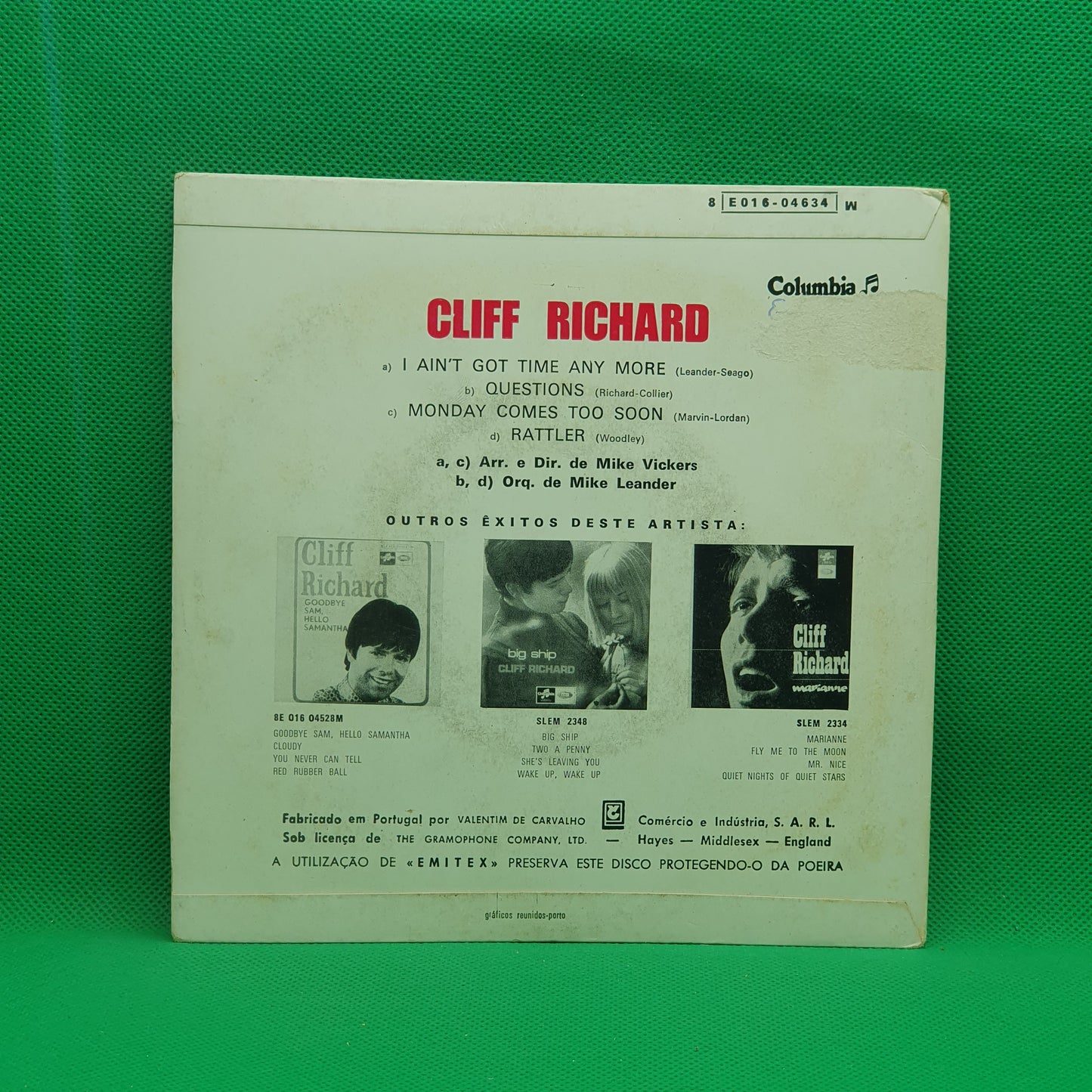 Cliff Richard ‎– I Ain't Got Time Anymore
