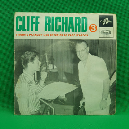 Cliff Richard & Norrie Paramor And His Orchestra ‎– Per Un Bacio D'Amor - 3