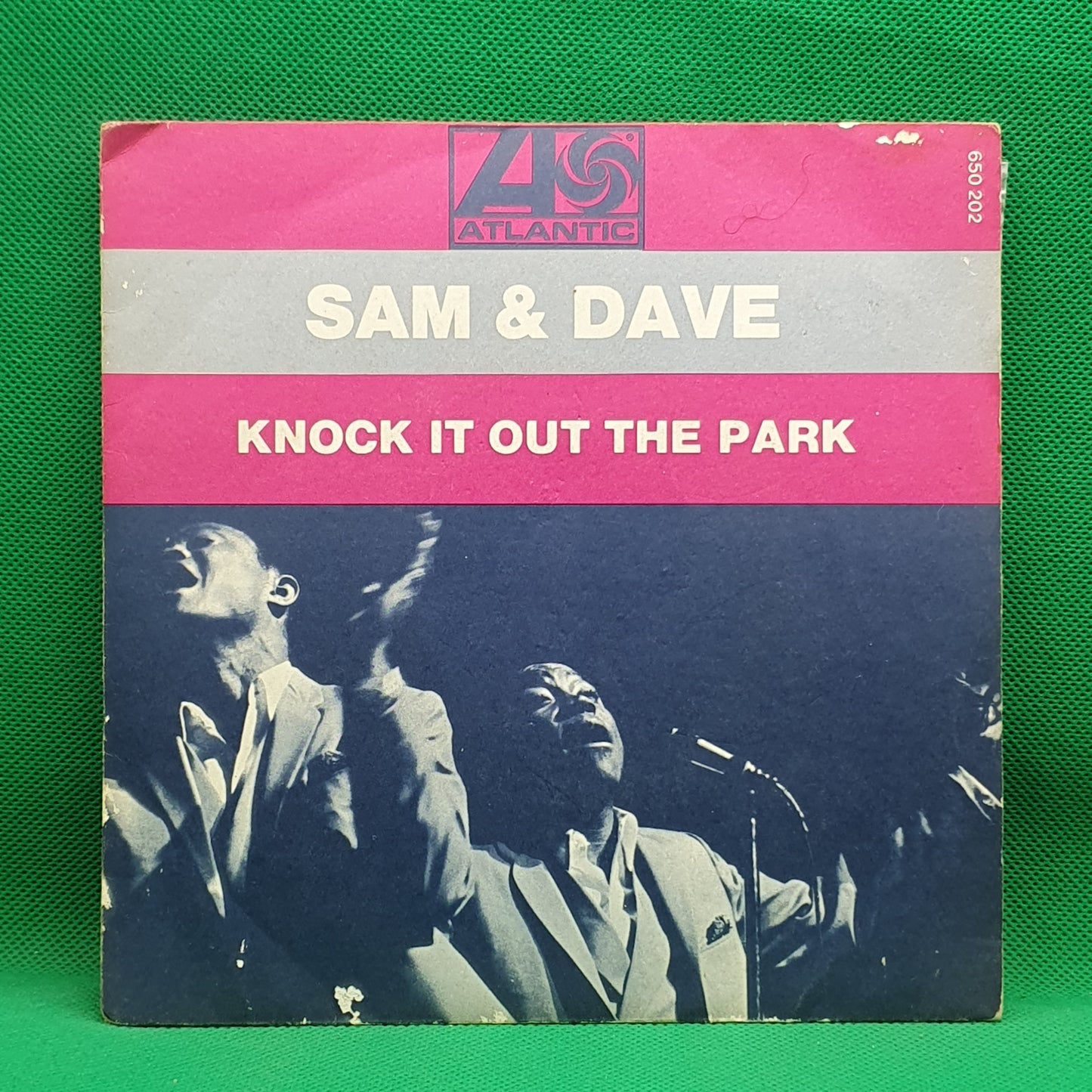 Sam & Dave ‎– Knock It Out The Park