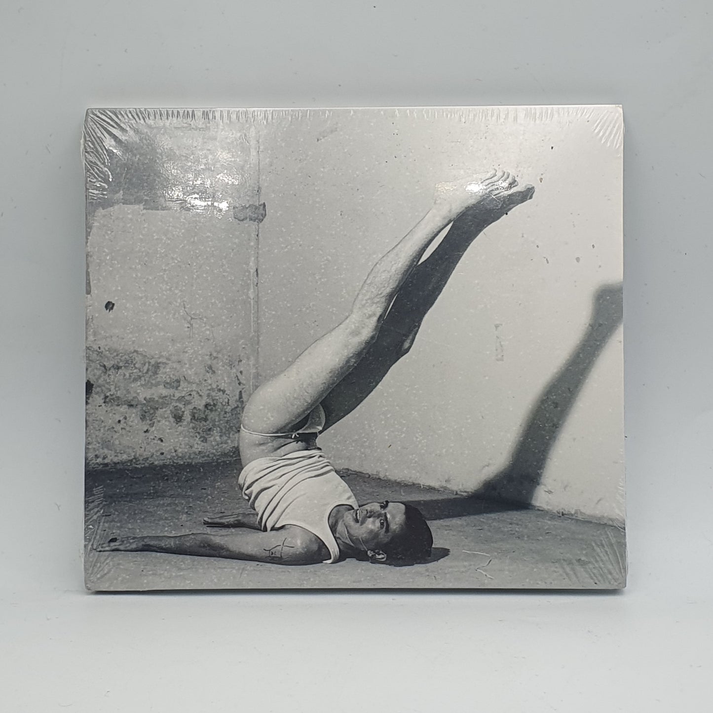 Jonnata Doll & Os Garotos Solventes ‎– Alienígena