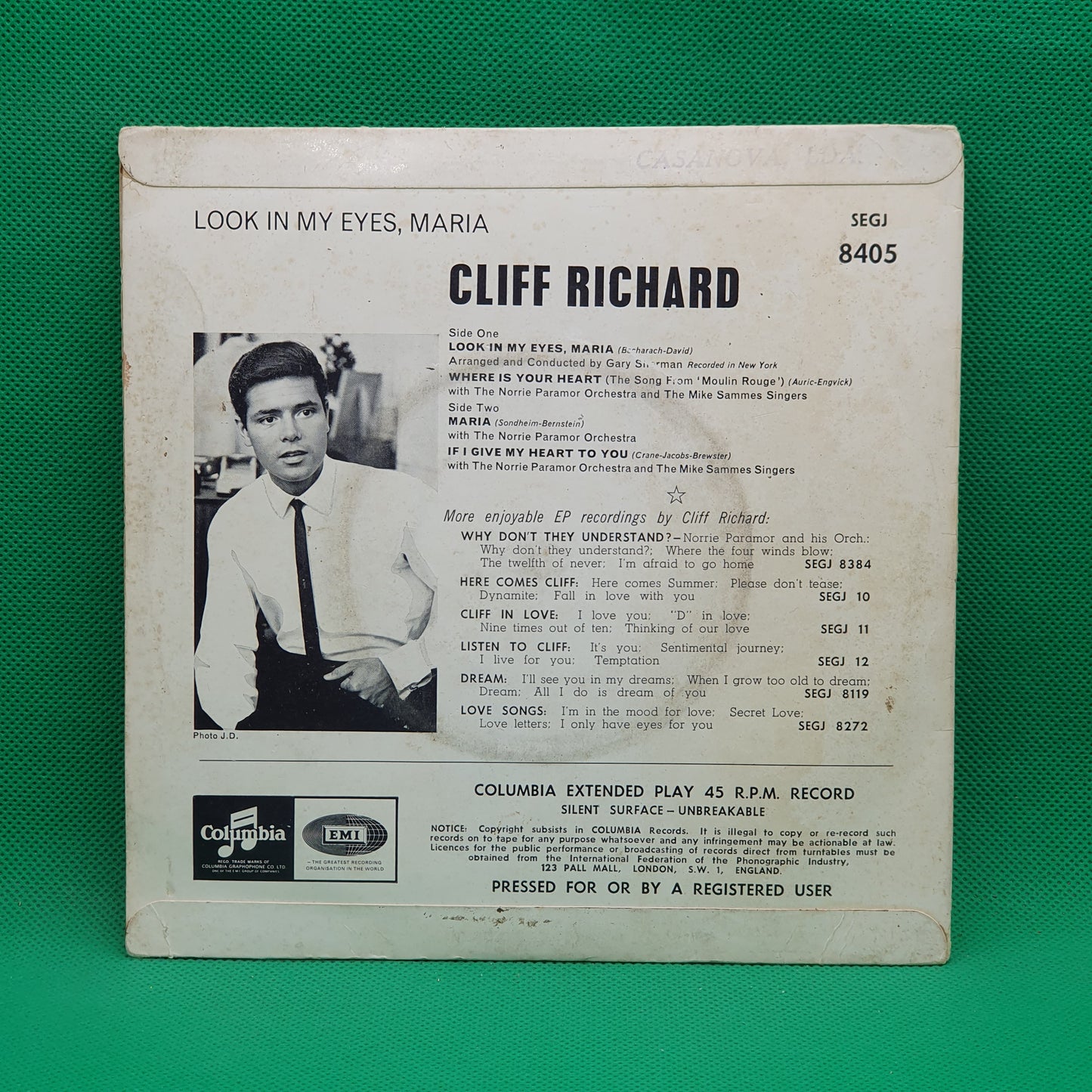 Cliff Richard ‎– Look In My Eyes Maria