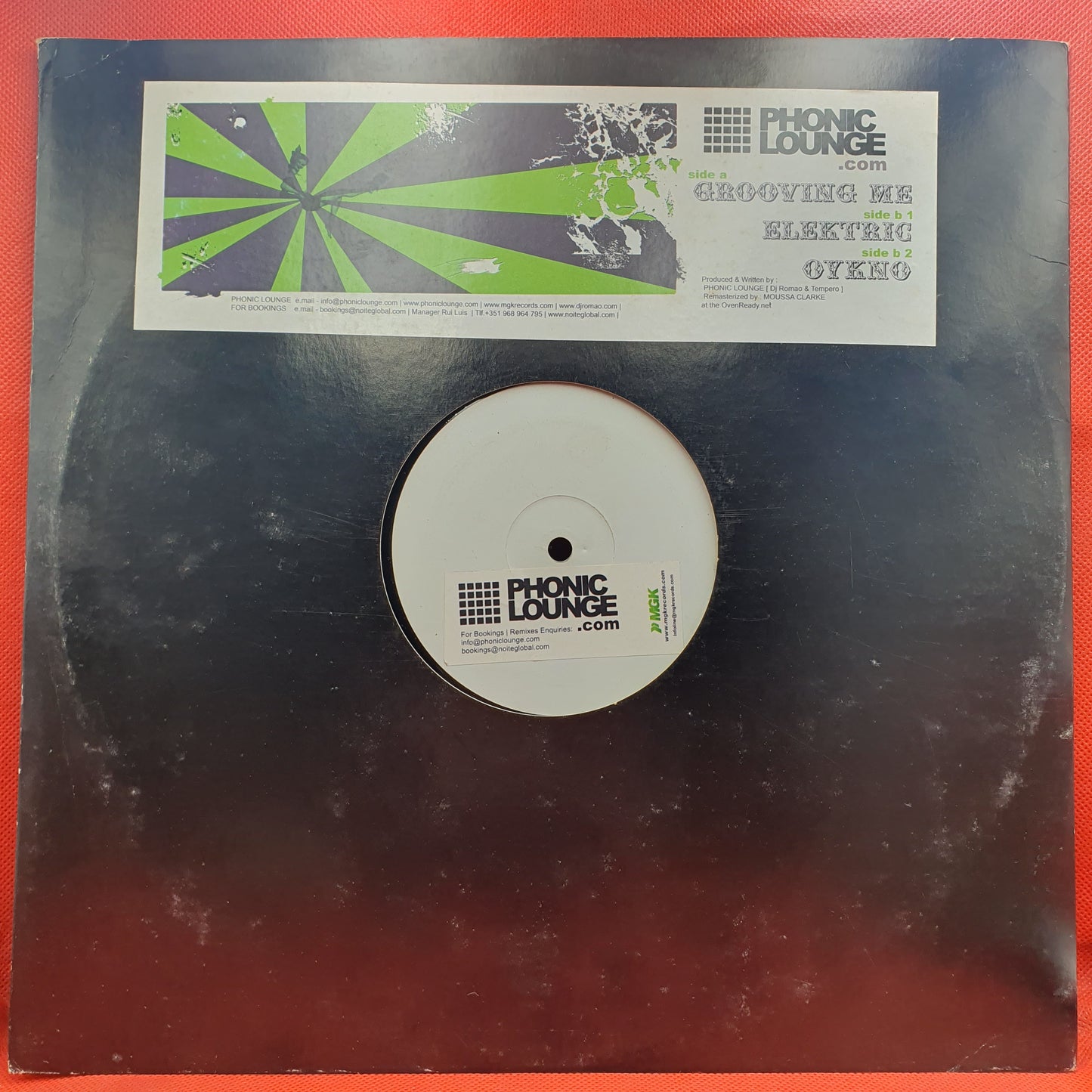 Phonic Lounge ‎– Grooving Me