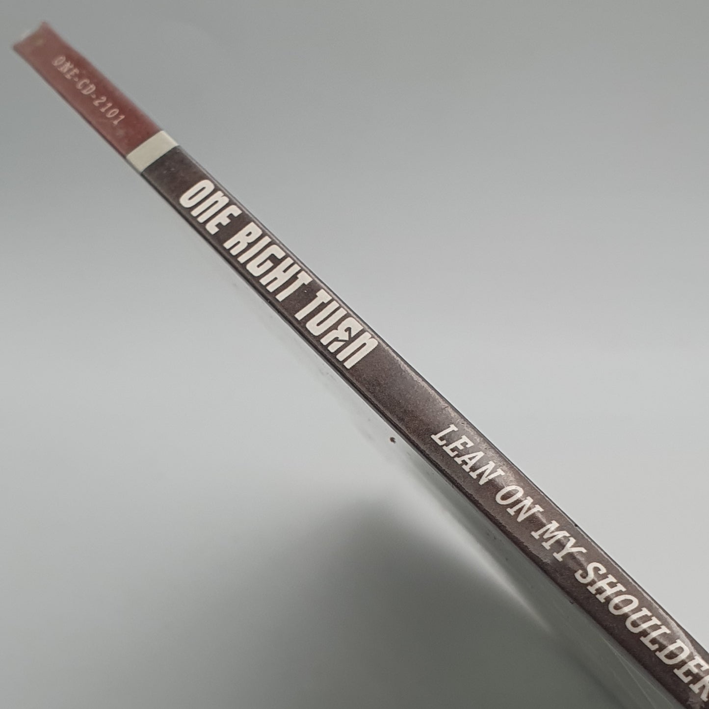 One Right Turn ‎– Lean On My Shoulder