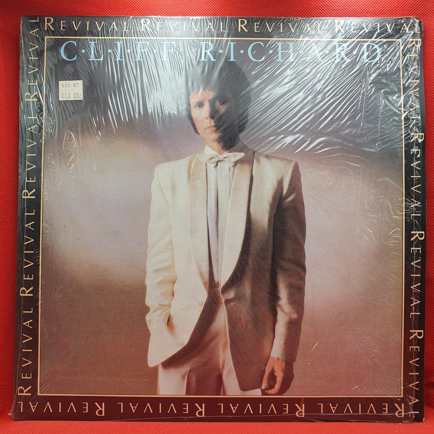 Cliff Richard - Revival (LP)