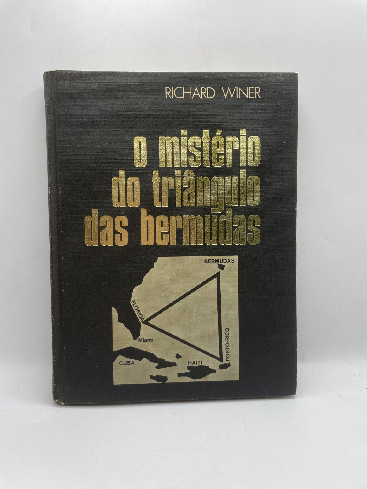 Livro-O mistério do triângulo das bermudas- Richard Winer