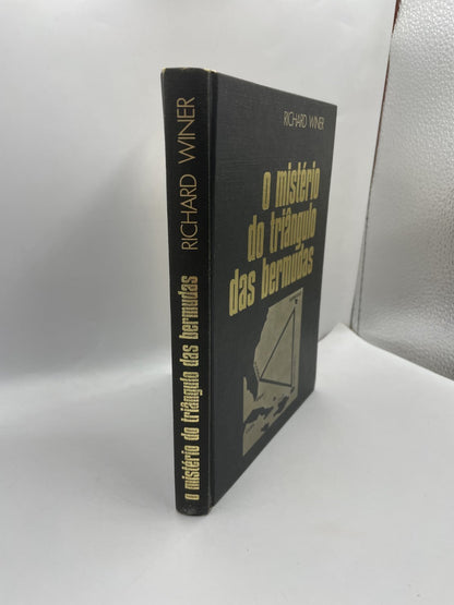 Livro-O mistério do triângulo das bermudas- Richard Winer